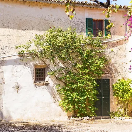 Farm stay Fangar Campanet